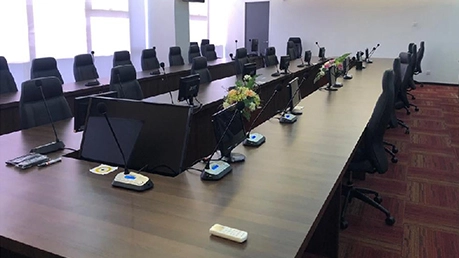 Audio Conference Solution for Hotel's small conference room