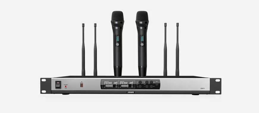 True Diversity UHF Wireless Microphone System (2 rechargable hand-held mic)