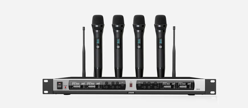 True Diversity UHF Wireless Microphone System (4 rechargable hand-held mic)