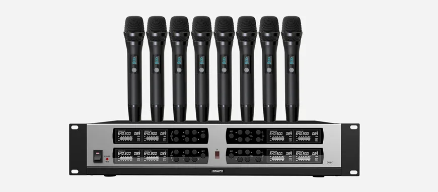True Diversity UHF Wireless Microphone System (8 rechargable hand-held mic)