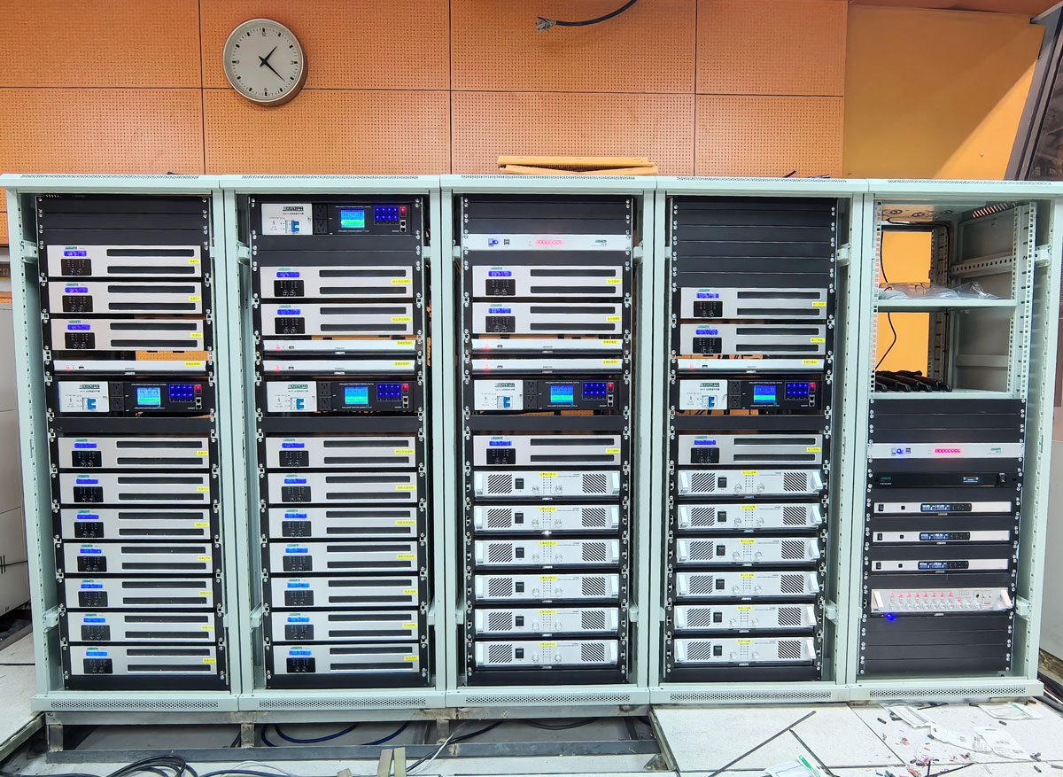 professional-sound-system-for-guangzhous-home-court-in-huadu-dongfeng-sports-center-14.jpg