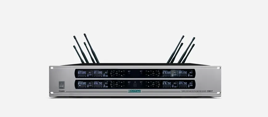 8 Channels Wireless Microphone System Receiver