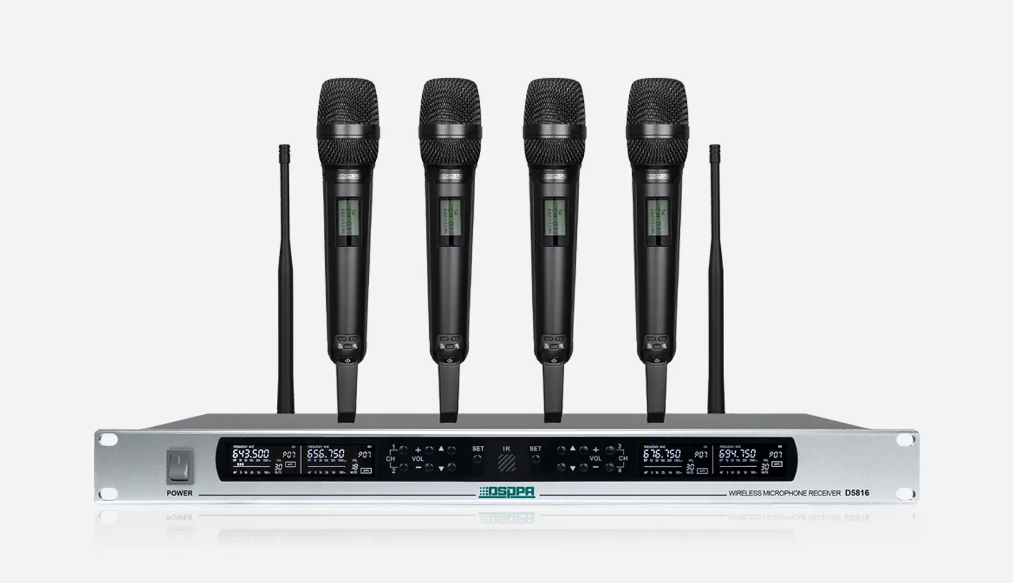 4 Channels True Diversity Microphone Receiver (4 Handhold Mic)