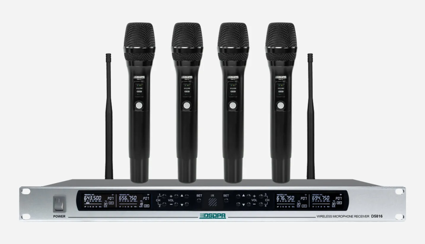 True Diversity UHF Wireless Microphone System (4 rechargable hand-held mic)