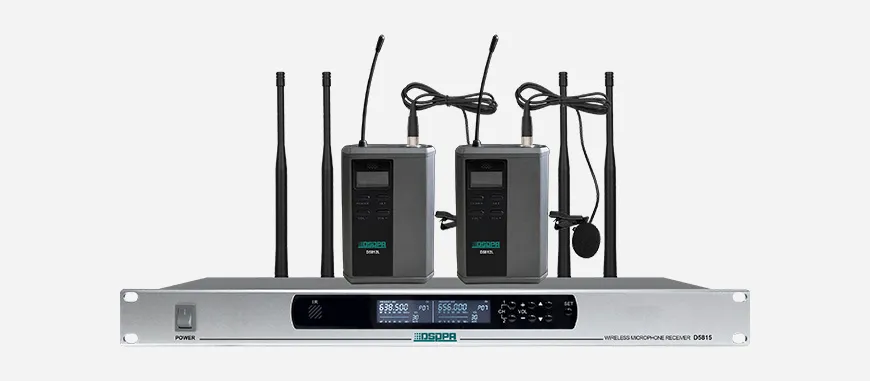 True Diversity UHF Wireless Lavalier Microphone System