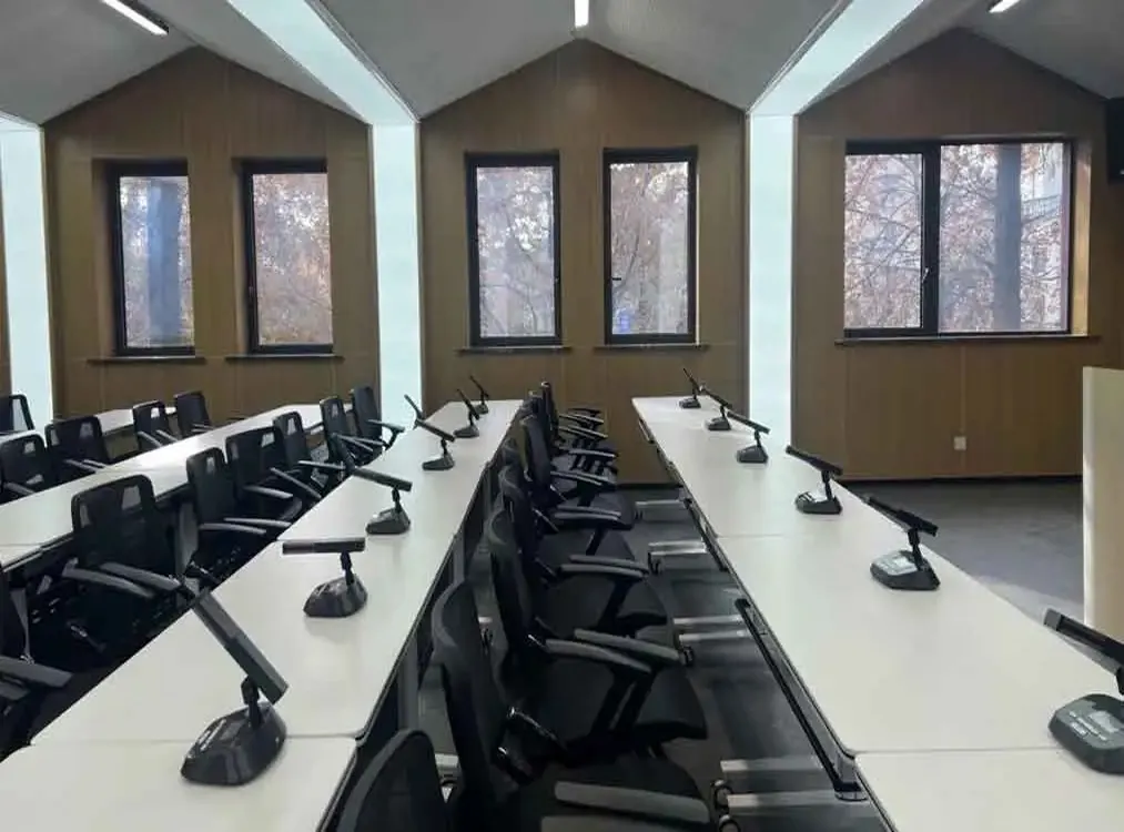 5G Wireless Conference System for Shanghai University of Sport